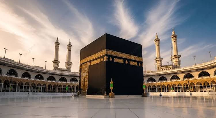 3 Star 10 Nights December Umrah Package