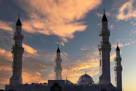 3 Star 7 Nights December Umrah Package